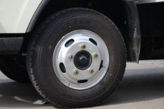 解放 J6F 130马力 4.21米单排厢式轻卡(带尾板)(CA5041XXYP40K2L1E4A84-3)