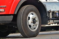 一汽红塔 解放公狮 124马力 3360轴距单排轻卡底盘(CA1044PK26L2E4)