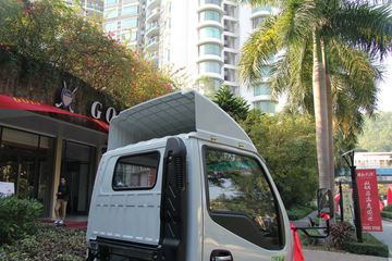 ���� ˧��E330 120���� 4.15�׵�����ʽ�Ῠ����ͼƬ