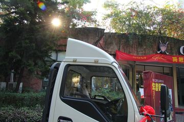 ���� ˧��E330 120���� 4.15�׵�����ʽ�Ῠ����ͼƬ