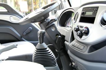 ���� ˧��E330 120���� 4.15�׵�����ʽ�Ῠ����ͼƬ