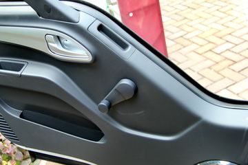  ˧E330 120 4.15׵ʽῨ(HFC5041XXYP93K7C2) ͼƬ