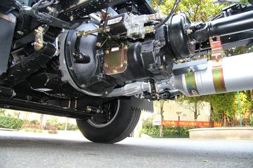 ���� ˧��E330 120���� 4.15�׵�����ʽ�Ῠ����ͼƬ