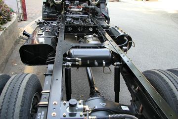 ���� ˧��E330 120���� 4.15�׵�����ʽ�Ῠ����ͼƬ