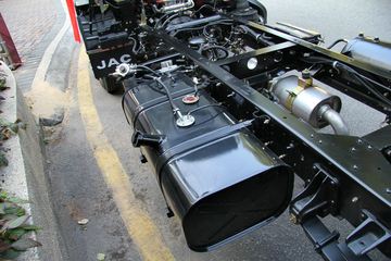 ���� ˧��E330 120���� 4.15�׵�����ʽ�Ῠ����ͼƬ