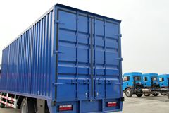 江淮帅铃 威司达W570中卡 核载版 160马力 4X2 7.6米排半厢式载货车(EQ5160XXYLZ4D)