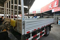 跃进 超越C500-33 140马力 4.1米单排栏板轻卡(上菲红)(NJ1041ZFDCWZ)