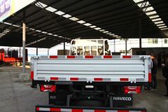 跃进 超越C500-33 140马力 4.1米单排栏板轻卡(上菲红)(NJ1041ZFDCWZ)