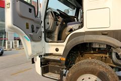 中国重汽 HOWO 380马力 8X4 混凝土搅拌车(ZZ5317GJBN3667D1)