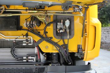 �������� ����M5�ؿ� 375���� 6X2 LNGǣ����(LZ4240M5CB)ͼƬ