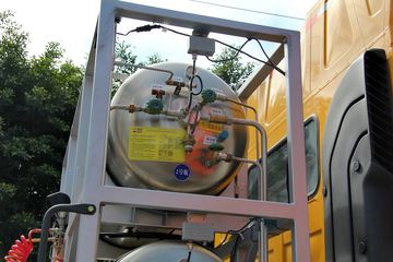 �������� ����M5�ؿ� 375���� 6X2 LNGǣ����(LZ4240M5CB)ͼƬ