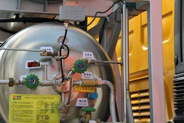 �������� ����M5�ؿ� 375���� 6X2 LNGǣ����(LZ4240M5CB)ͼƬ