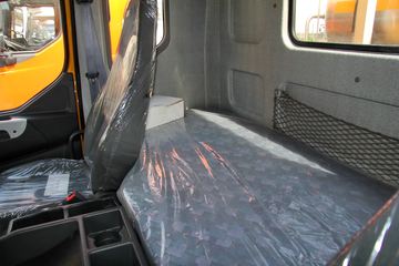 �������� ����M5�ؿ� 375���� 6X2 LNGǣ����(LZ4240M5CB)ͼƬ