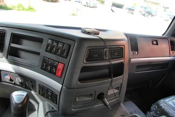 �������� ����M5�ؿ� 375���� 6X2 LNGǣ����(LZ4240M5CB)ͼƬ