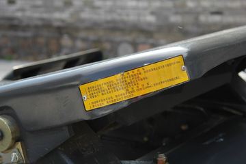 �������� ����M5�ؿ� 375���� 6X2 LNGǣ����(LZ4240M5CB)ͼƬ