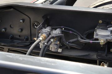 �������� ����M5�ؿ� 375���� 6X2 LNGǣ����(LZ4240M5CB)ͼƬ