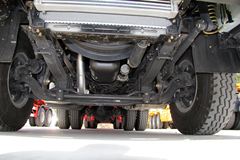 东风柳汽 乘龙M5重卡 400马力 4X2牵引车(LZ4180M5AA)
