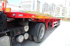 东风柳汽 乘龙M5重卡 400马力 4X2牵引车(LZ4180M5AA)