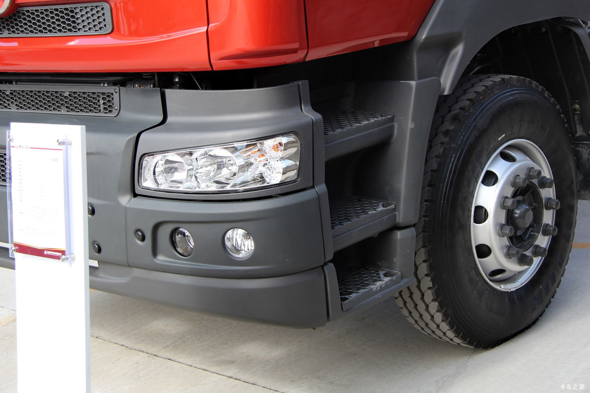  M5ؿ 375 6X4 LNGǣ(LZ4250M5DB)                                                
