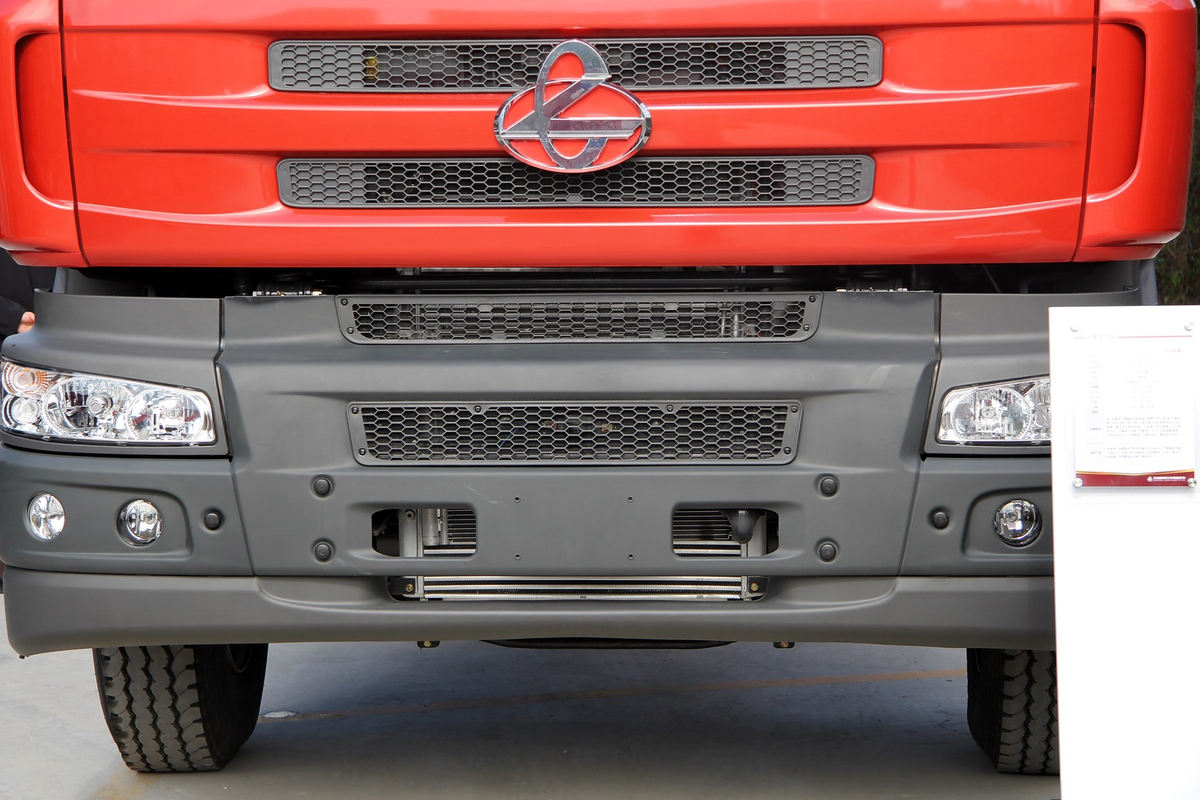  M5ؿ 375 6X4 LNGǣ(LZ4250M5DB)                                                