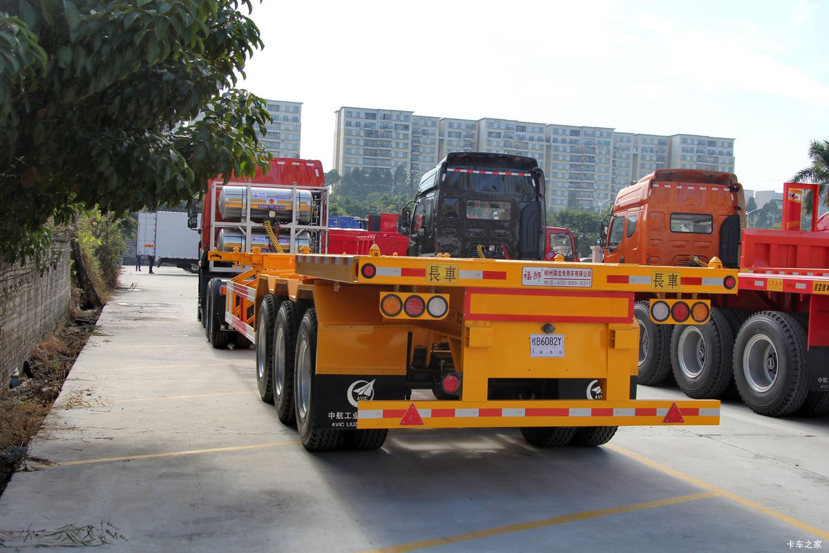  M5ؿ 375 6X4 LNGǣ(LZ4250M5DB)                                                