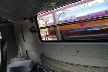 �������� ����M5�ؿ� 375���� 6X4 LNGǣ����(LZ4250M5DB)ͼƬ