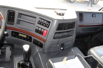 �������� ����M5�ؿ� 375���� 6X4 LNGǣ����(LZ4250M5DB)ͼƬ