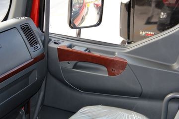 �������� ����M5�ؿ� 375���� 6X4 LNGǣ����(LZ4250M5DB)ͼƬ