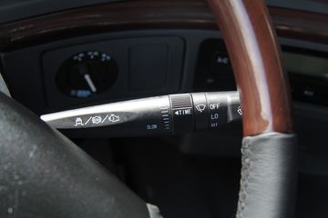 �������� ����M5�ؿ� 375���� 6X4 LNGǣ����(LZ4250M5DB)ͼƬ