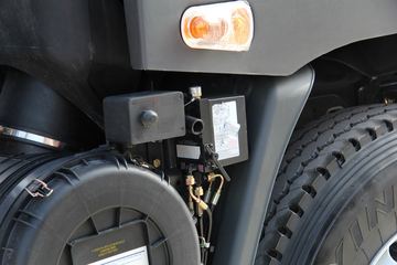 �������� ����M5�ؿ� 375���� 6X4 LNGǣ����(LZ4250M5DB)ͼƬ