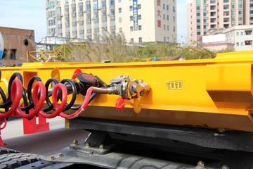 �������� ����M5�ؿ� 375���� 6X4 LNGǣ����(LZ4250M5DB)ͼƬ