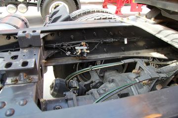 �������� ����M5�ؿ� 375���� 6X4 LNGǣ����(LZ4250M5DB)ͼƬ