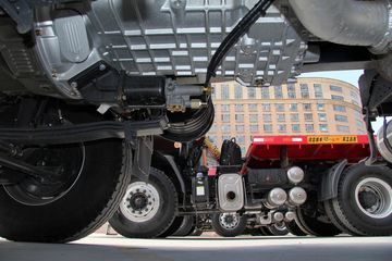 �������� ����M5�ؿ� 375���� 6X4 LNGǣ����(LZ4250M5DB)ͼƬ