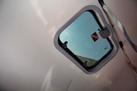 龙卡&nbsp;牵引车驾驶室                                               图片