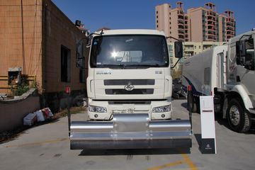 东风柳汽底盘&nbsp;清洗车外观图片