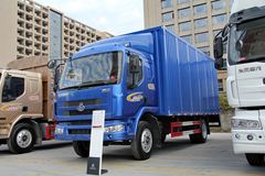 东风柳汽 乘龙M3中卡 140马力 4X2 6.2米厢式载货车(LZ5121XXYRAPA)