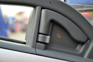  ̿C 110 3.8ŰʽῨ(SQR5040XXYH30D) ͼƬ