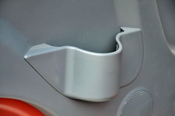  ̿C 110 3.8ŰʽῨ(SQR5040XXYH30D) ͼƬ