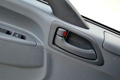 江淮帅铃 威司达W530中卡 160马力 4X2 6.8米排半厢式载货车底盘(HFC5162XXYP70K1E1)