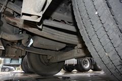 华菱 汉马重卡 345马力 4X2牵引车(HN4182A31C4M4)