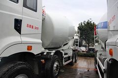 华菱汉马 375马力 8X4 混凝土搅拌车(安徽星马牌)