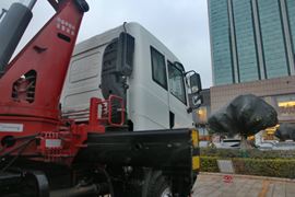 汉马H6 随车吊外观图片