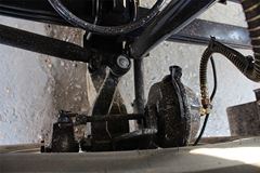 上汽红岩 杰狮M100重卡 290马力 4X2牵引车(CQ4185HMG361)