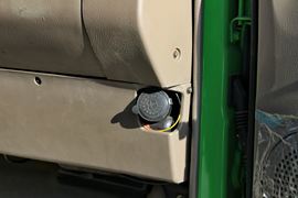 奥铃CTX&nbsp;自卸车驾驶室                                               图片