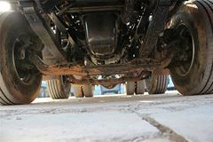 上汽红岩 杰狮M100重卡 290马力 6X2牵引车(CQ4255HTG273C)