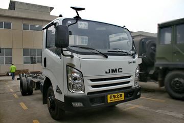 江铃 凯锐800 152马力 3815轴距单排轻卡底盘(JX1083TKA25)