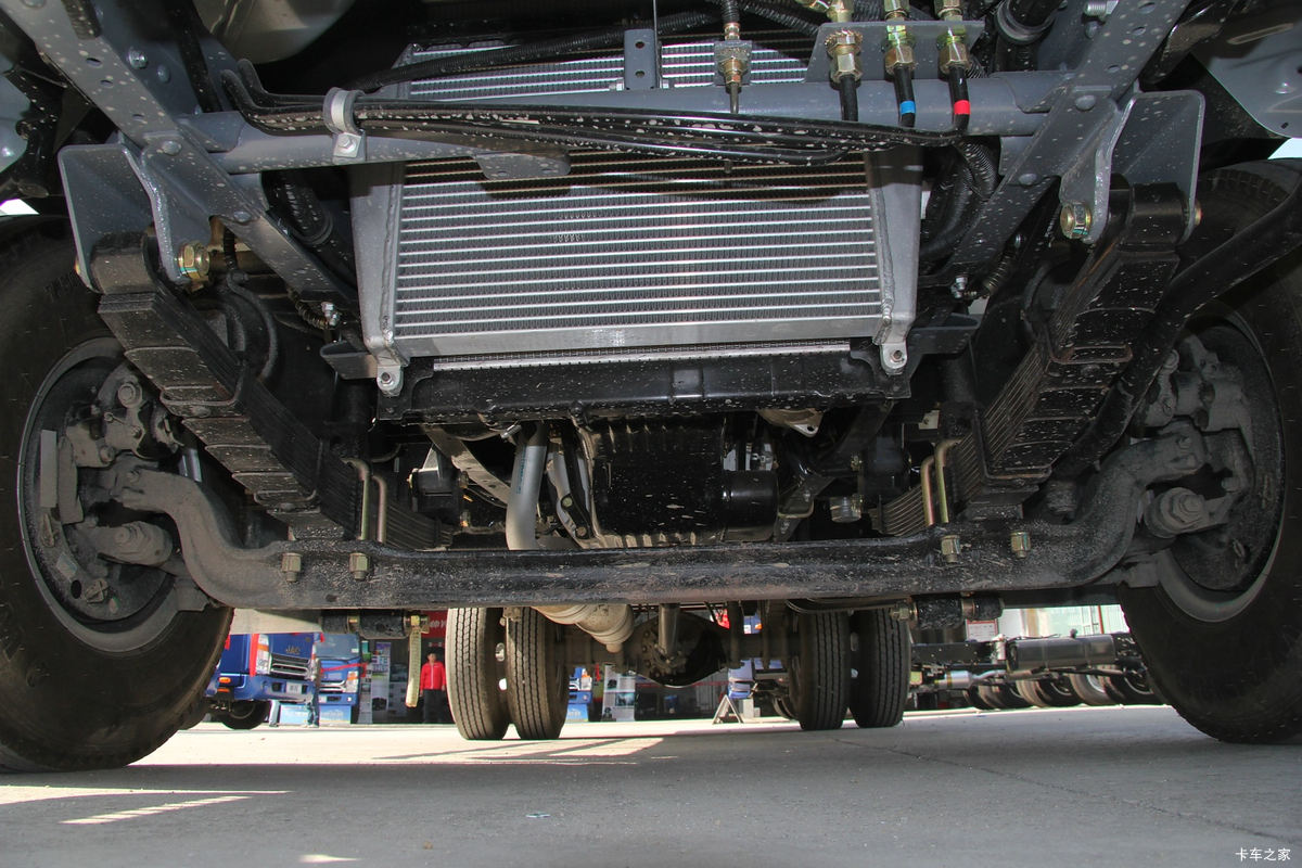 帅铃H冷藏车底盘图片