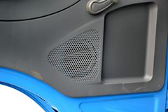 东风 锐铃 116马力 4.15米单排厢式轻卡(DFA5041XXY11D2AC)