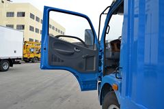 东风 锐铃 116马力 4.15米单排厢式轻卡(DFA5041XXY11D2AC)