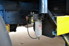 东风 锐铃 116马力 4.15米单排厢式轻卡(DFA5041XXY11D2AC)